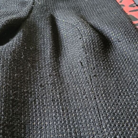 Ashro Black Trench Coat with Faux Red Leopard Print Trim, Gold Threading Size 20 - Picture 14 of 14